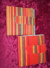 Abbildung: Für Vinyl-Sammelnde: 2 Sammelalben für Singles