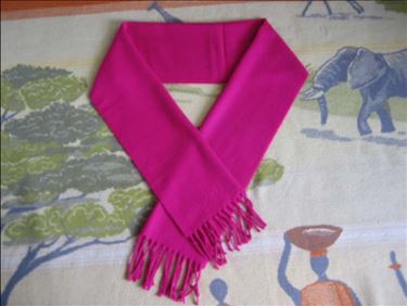 Abbildung: Schal Galeria Kaufhof, ungetragen, neuw.