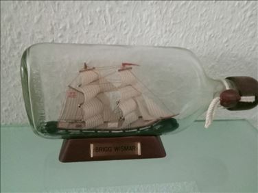 Abbildung: Brigg Wismar Buddelschiff