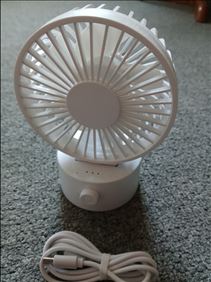 Abbildung: neuer unbenutzter kleiner Ventilator