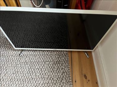 Abbildung: Samsung 32 Zoll ohne Fernbedienung 