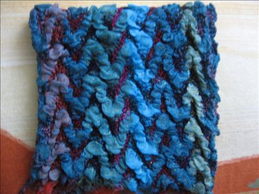 Abbildung: voluminöser Schal, Boutique, unbenutzt