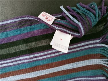 Abbildung: Neu/unbenutzt. S oliver Schal.