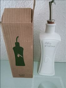 Abbildung: Neu/ unbenutzt.Ölflasche Keramik mit Ausgießerverschluss –