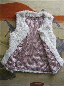 Abbildung: Weste, gefüttert Gr. S, ungetragen