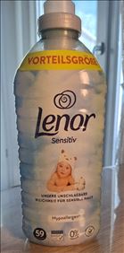 Abbildung: Lenor Weichspüler, Sensitiv. 13 Flaschen