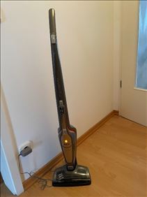 Abbildung: Akku-Staubsauger 