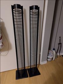 Abbildung: 2 CD Regale