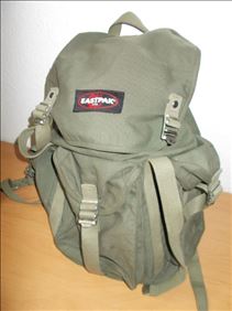 Abbildung: Tausche neuwertigen EASTPAK-Rucksack