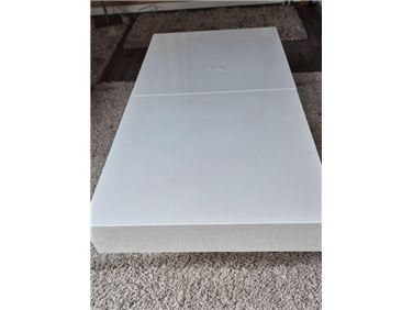 Abbildung: Couchtisch modern 