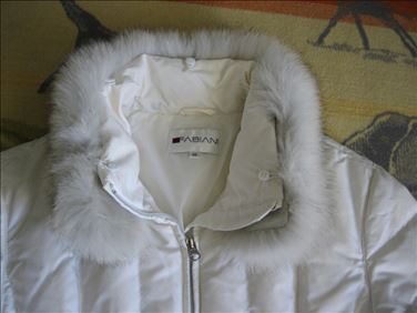 Abbildung: Steppjacke Gr. 36, waschbar,abnehmbarer Kragen,kein Pelz