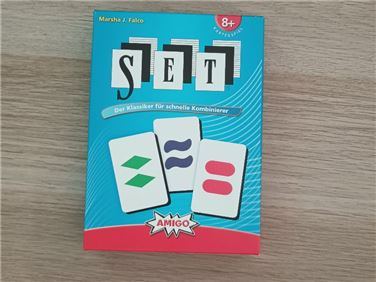 Abbildung: SET Kartenspiel 