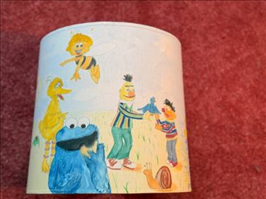 Abbildung: Lampenschirm, Kinderzimmerlampe mit Erni Bert, Bibo Sandmänn