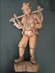 Abbildung: Art Sculpture Bauer mit Schwein 