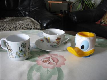 Abbildung: 3 Kinder-Tassen - Kahla u.a.