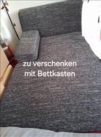 Abbildung: Ottoman mit Stauraum 