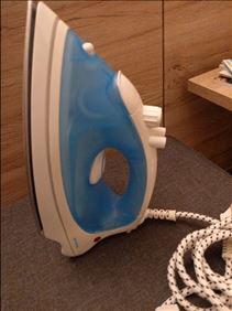 Abbildung: Dampfbügeleisen