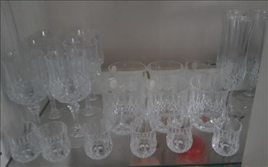 Abbildung: Kristallgläser