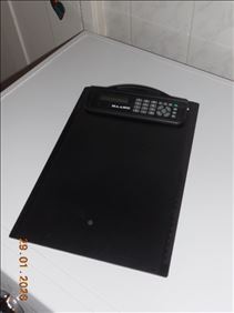 Abbildung: Klemmbrett A4 mit Solarrechner