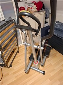 Abbildung: Crosstrainer 