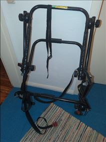 Abbildung: Fahrradträger für das Auto 