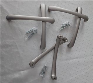 Abbildung: Griffe Küchenschränke