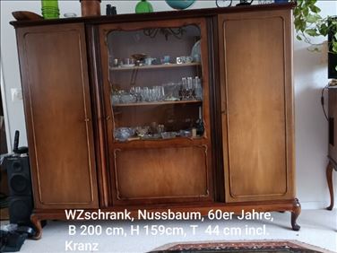 Abbildung: Wohnzimmerschrank Vintage 