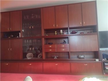 Abbildung: Schrankwand Mahagoni