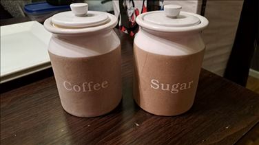 Abbildung: ZUCKER UND KAFFEEDOSEN