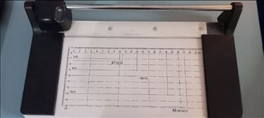 Abbildung: Papierschneider