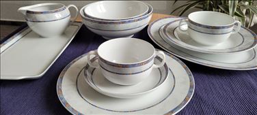 Abbildung: edles Tafelgeschirr - Teller