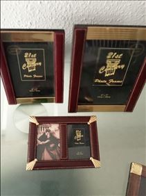 Abbildung: 3xBilderrahmen (Wand/Tisch)