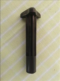 Abbildung: 2 Kunststoffmuttern für Citrön C8 zu verschenken