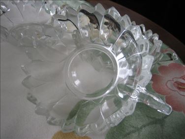 Abbildung: 4 Henkel-Schalen aus Familien-Nachlass, DDR-Ära