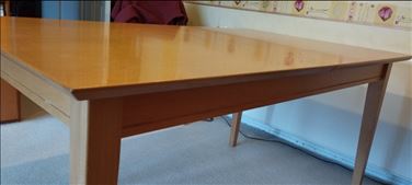 Abbildung: Verschenke hochwertigen Esstisch + Esszimmerstühle