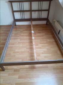 Abbildung: Bett IKEA 140x200