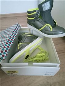 Abbildung: Neu/unbenutzt.Even Odd Sneaker high .Gr 40