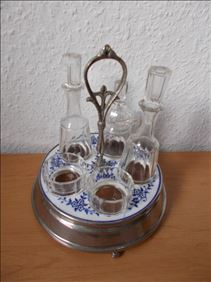 Abbildung: Tausche Essig-Öl-Etagere aus Nachlass