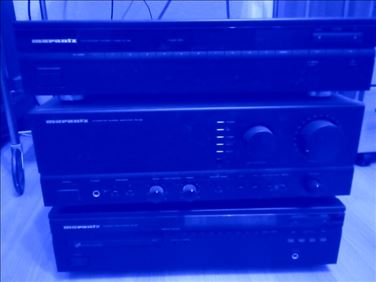 Abbildung: marantz tuner verstärker cd-player