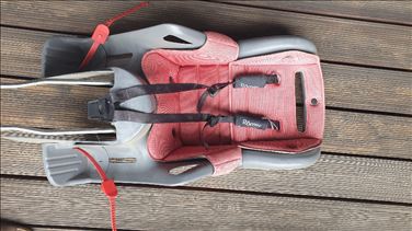 Abbildung: Römer-Kindersitz fürs Fahrrad zu verschenken