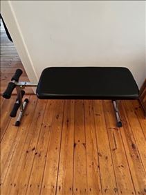 Abbildung: Fitness Bank schwarz zu verschenken 