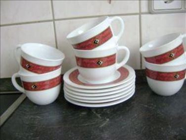 Abbildung: Unbenutzt.12-tlg Set:Kaffee Tassen+Untertassen .Kollektion H