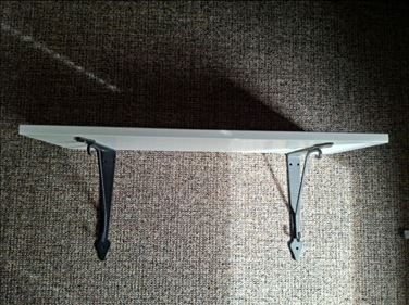 Abbildung: Ikea Wandregal zu schenken