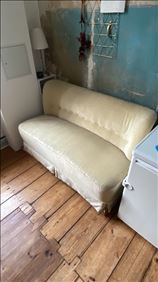 Abbildung: Kleines, feines Sofa