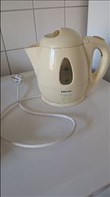 Abbildung: Wasserkocher gelb 