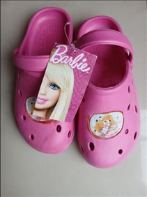 Abbildung: Neu. Barbie Clogs, Gr.33/34