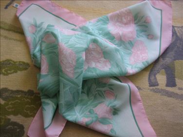 Abbildung: großes Tuch, Made in Italy, unbenutzt