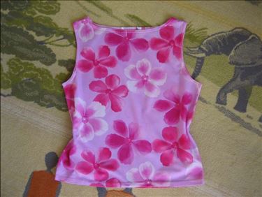 Abbildung: leichtes Stretch-Shirt Gr. 34/36