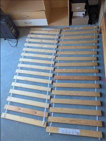 Abbildung: Verschenke zwei Ikea Roll- Lattenroste