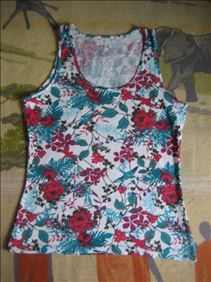 Abbildung: 2 Stretch-Shirts Gr. 36,Lisa Tossa u.a., ungetragen